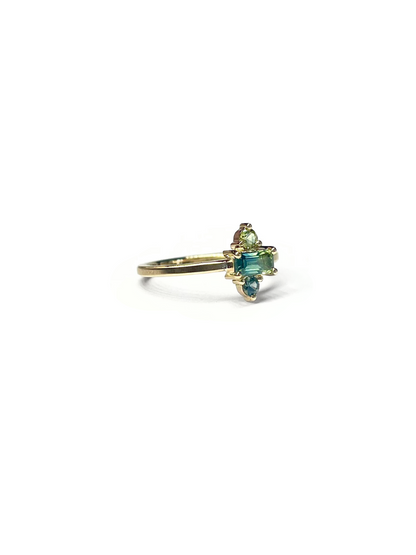 Green Totem Sapphire Ring