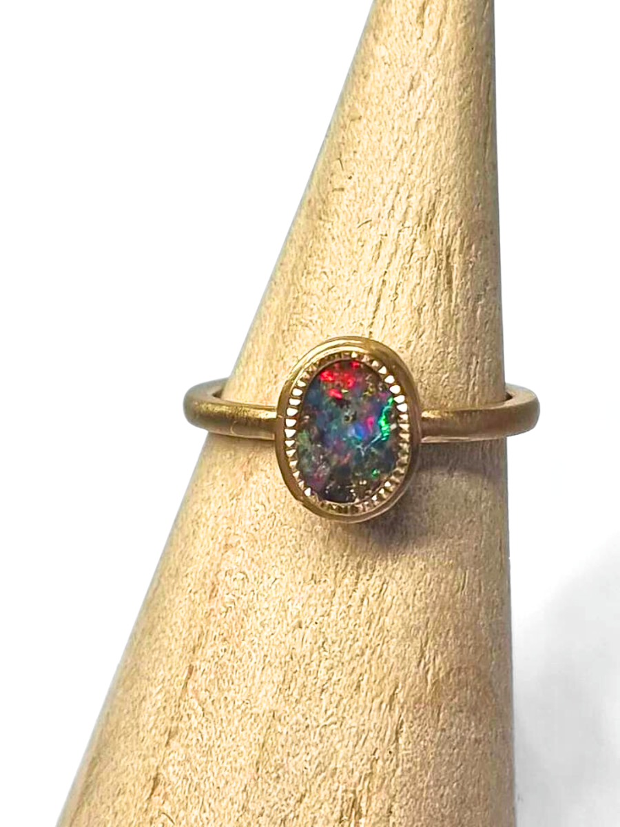 Bague en opale dorée arc-en-ciel Moon Dust