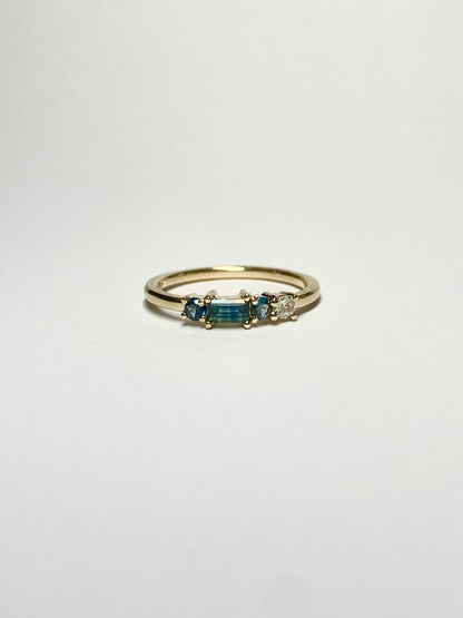 Ocean Wave Cluster Sapphire Ring