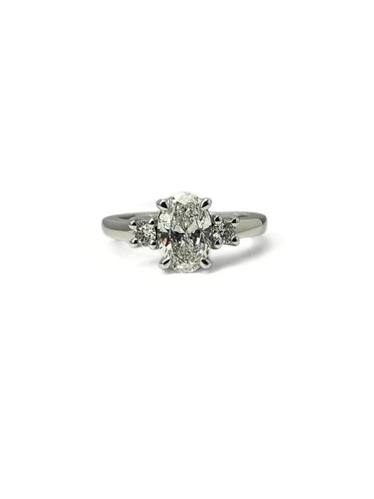 Oval Diamond Trilogy Ring