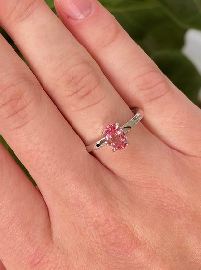 Bague Solitaire Spinelle Rose et Or Blanc 