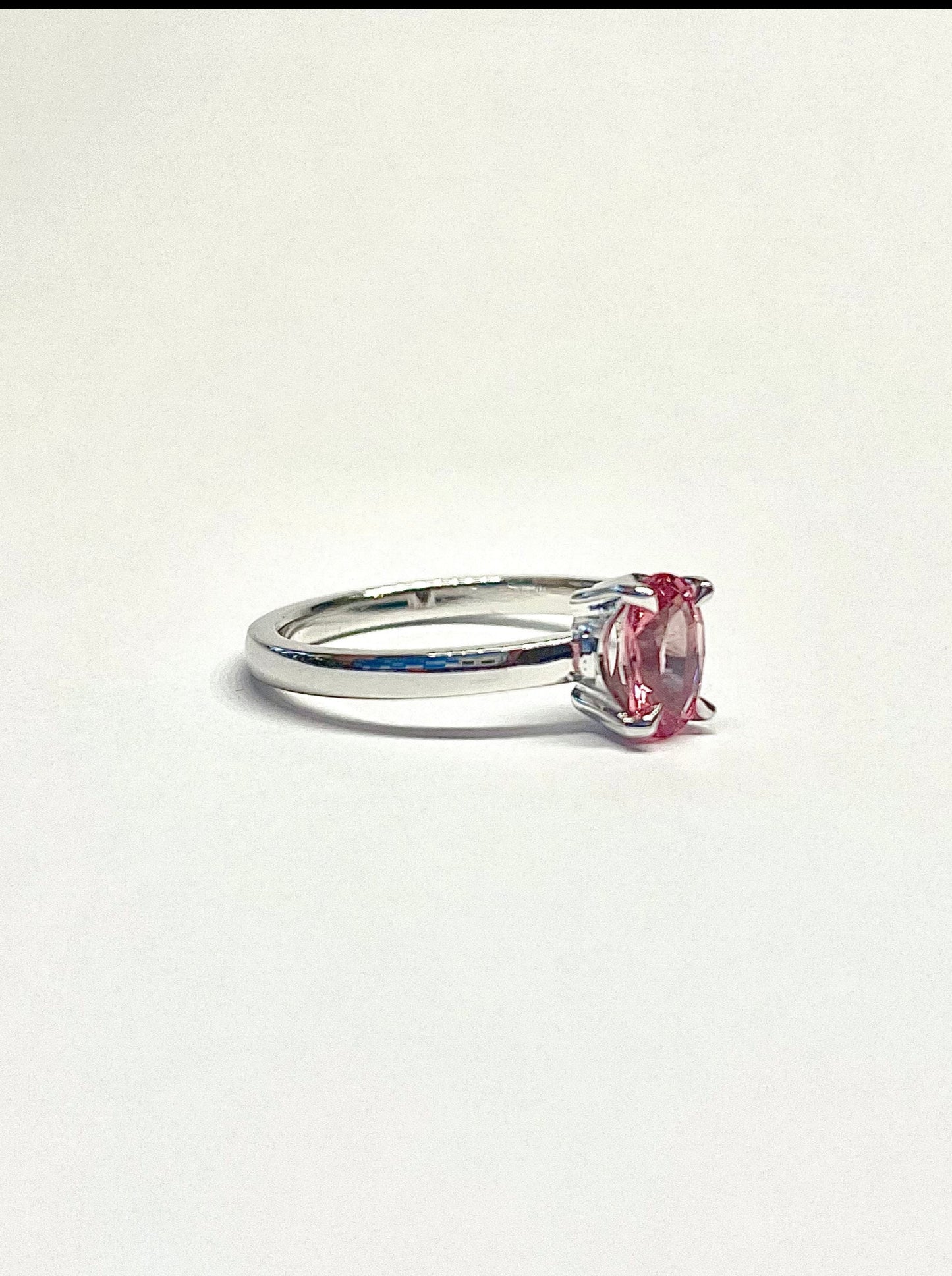 Bague Solitaire Spinelle Rose et Or Blanc 