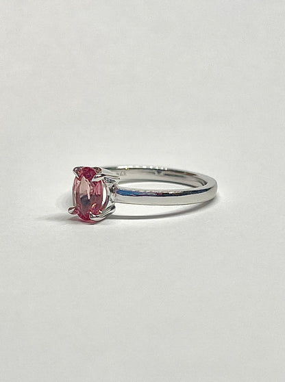 Bague Solitaire Spinelle Rose et Or Blanc 