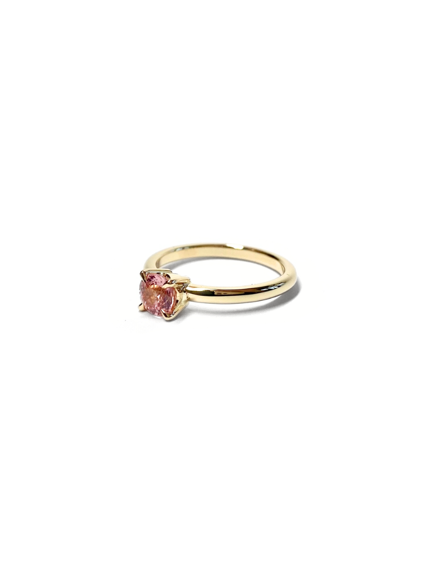 Rose Spinel Yellow Gold Solitaire Ring