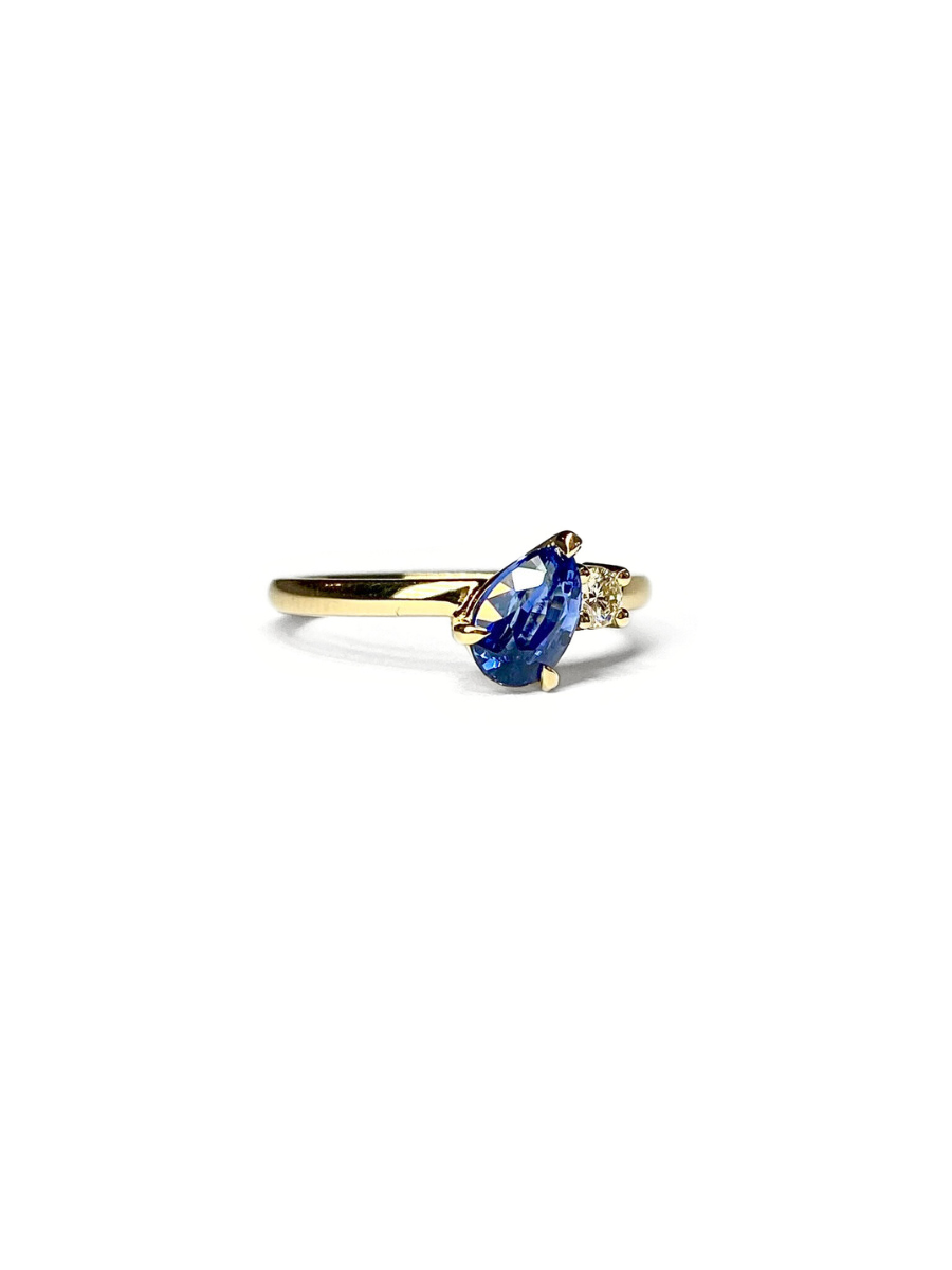 Starry Night Sapphire and Diamond Gold Ring