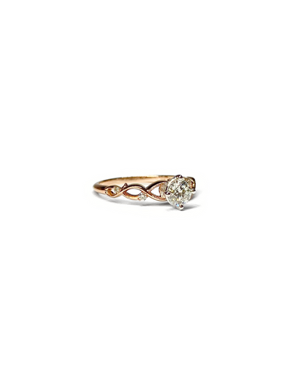 Twisting Shoulders Diamond and Rose Gold Ring