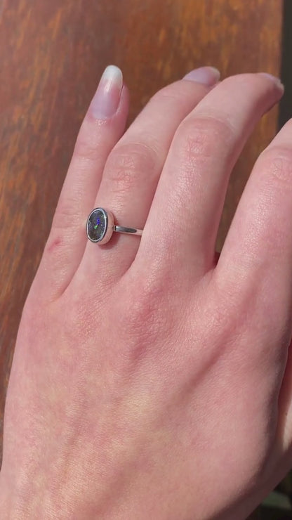 Bague Opale Bleu Poussière de Lune