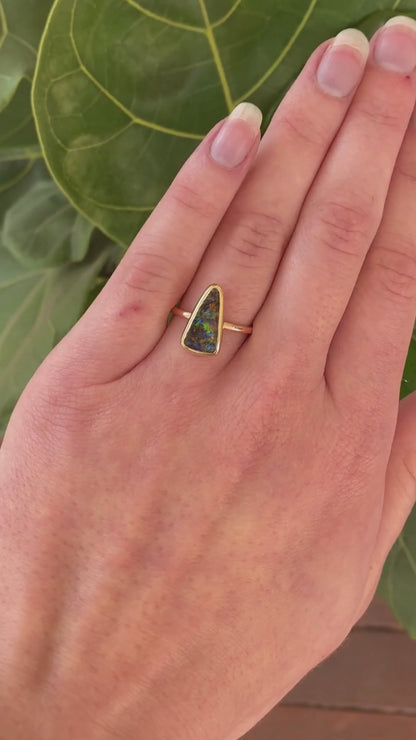 Bague Opale Boulder Triangle Vert Vif et Bleu