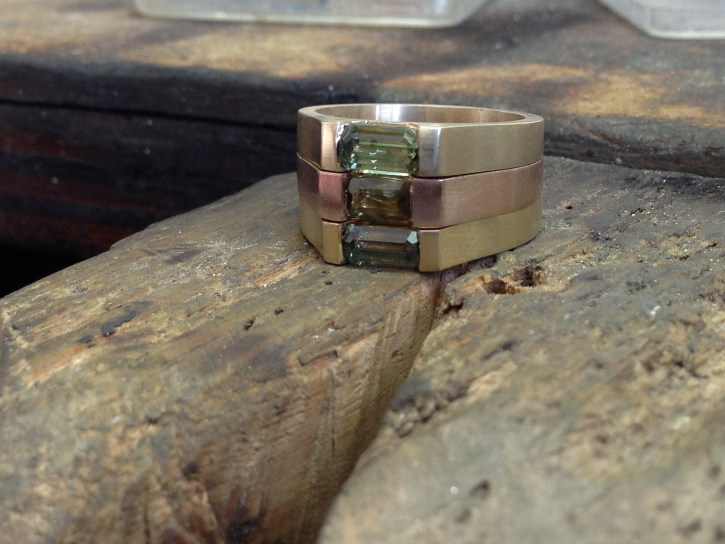 Harvest - Australian Sapphire Green 18ct Gold Ring