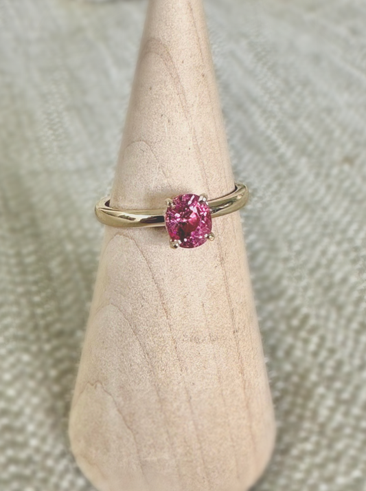 Bague Solitaire Spinelle Rose