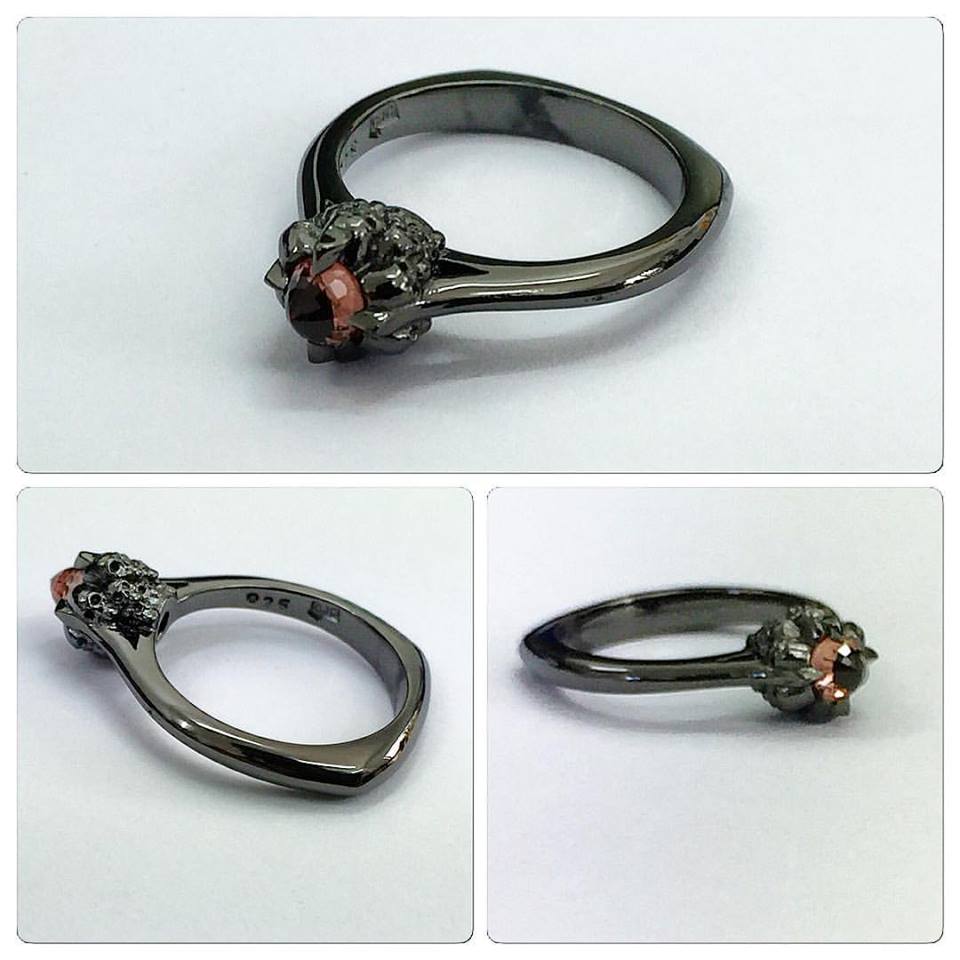 Skullitaire with Peach Sapphire Ring